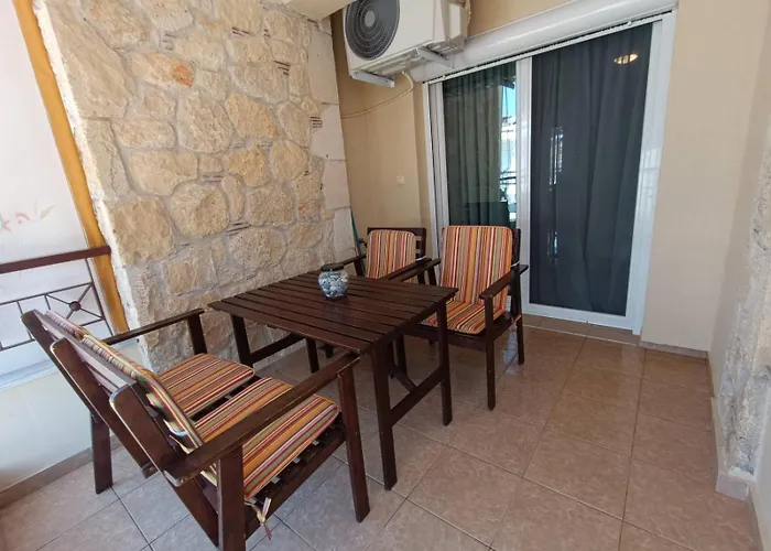 Sakis#relaxhomekallithea דירה *